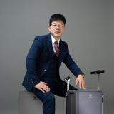 东莞箱包哥头像