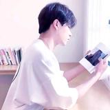 我在这里头像