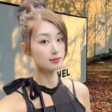 谭宝宝户外头像