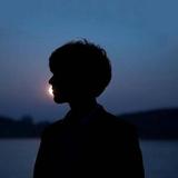 自律的小梅不达到目标不改名头像