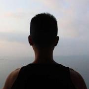 hhFu001的个人资料头像