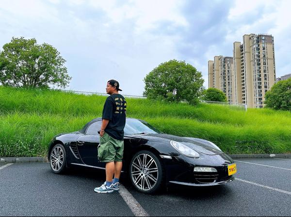 大牛杭州二手车众朋车服头像