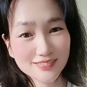阿英在干啥头像