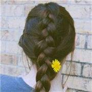 五亿个小铃铛385的个人资料头像