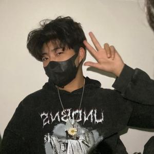 亲切星球r9头像