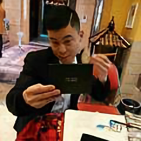 盖茨比丶头像