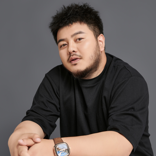 琦哥玩车头像