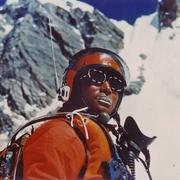 undefined的个人资料头像