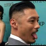 骑驴遛骡子头像