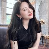 愉悦的鲸鱼voZ头像