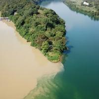 很热的冷水头像