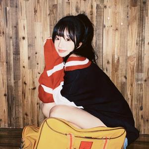 爱笑艾薇儿6K7头像