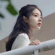 寄给月亮的情书的个人资料头像