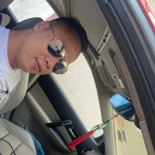 贤仔二手车头像