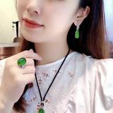 小蜗珠宝头像