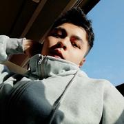 用户7126162276181的个人资料头像