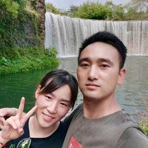 菜鸟广告人头像