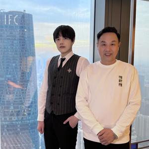 新时代广告传媒军哥头像