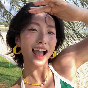 龚妮叽哇