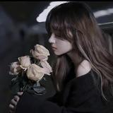 小蔡蔡爱分享头像