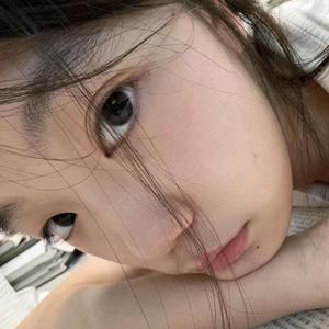 抬头看鑫鑫撒头像
