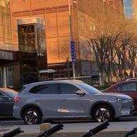 千江有水嚯嚯头像