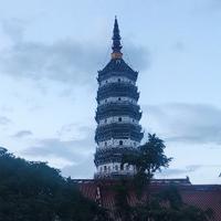 豆豆爸爸的星越L头像