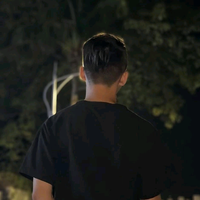 高冷扑克q7U头像