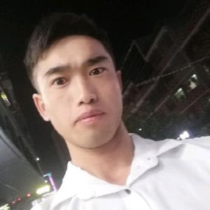 英明果断钢琴1O头像