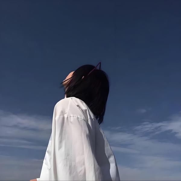 染指画眉头像