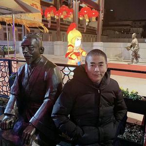 自在东兴9d9头像