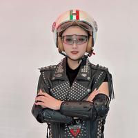 鑫峰名车老板娘头像