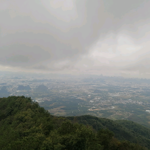 清衣居士头像