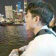 鲸深梦浅的个人资料头像