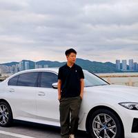 阿南在开车头像