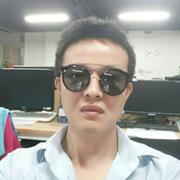 吐泡泡的猫的个人资料头像