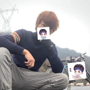 郎费不婚头像