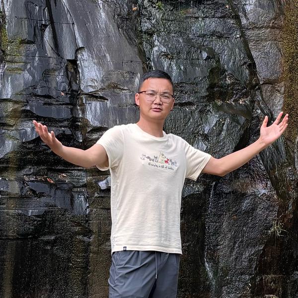 机哥说车头像