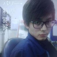 只饮烈酒，不谈过往头像