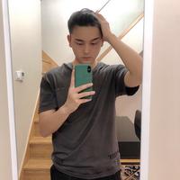 尊贵的共享单车司机头像