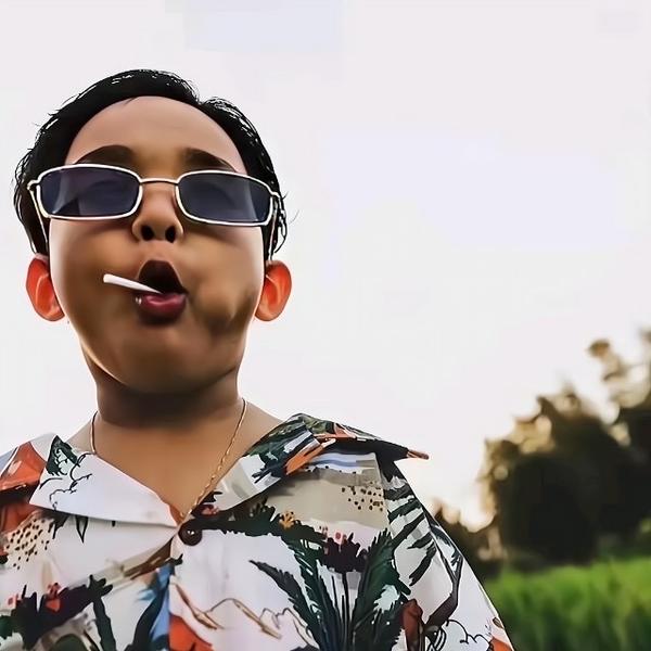 沈阳嘉时信名车头像