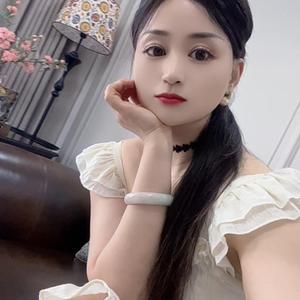 青青世界广场舞.