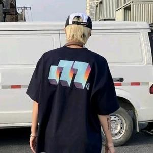 瑜伴余晖头像