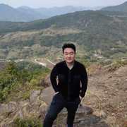 洪星的个人资料头像