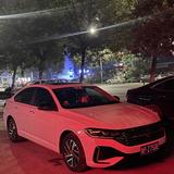想开c260l的朗逸头像