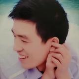 鹏8E4o头像