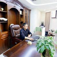 植发医生刘哥头像