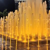 裤腰带上的BB机头像