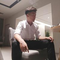 志成阿头像