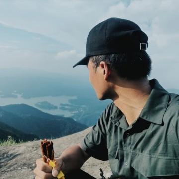 车黑与车吹头像